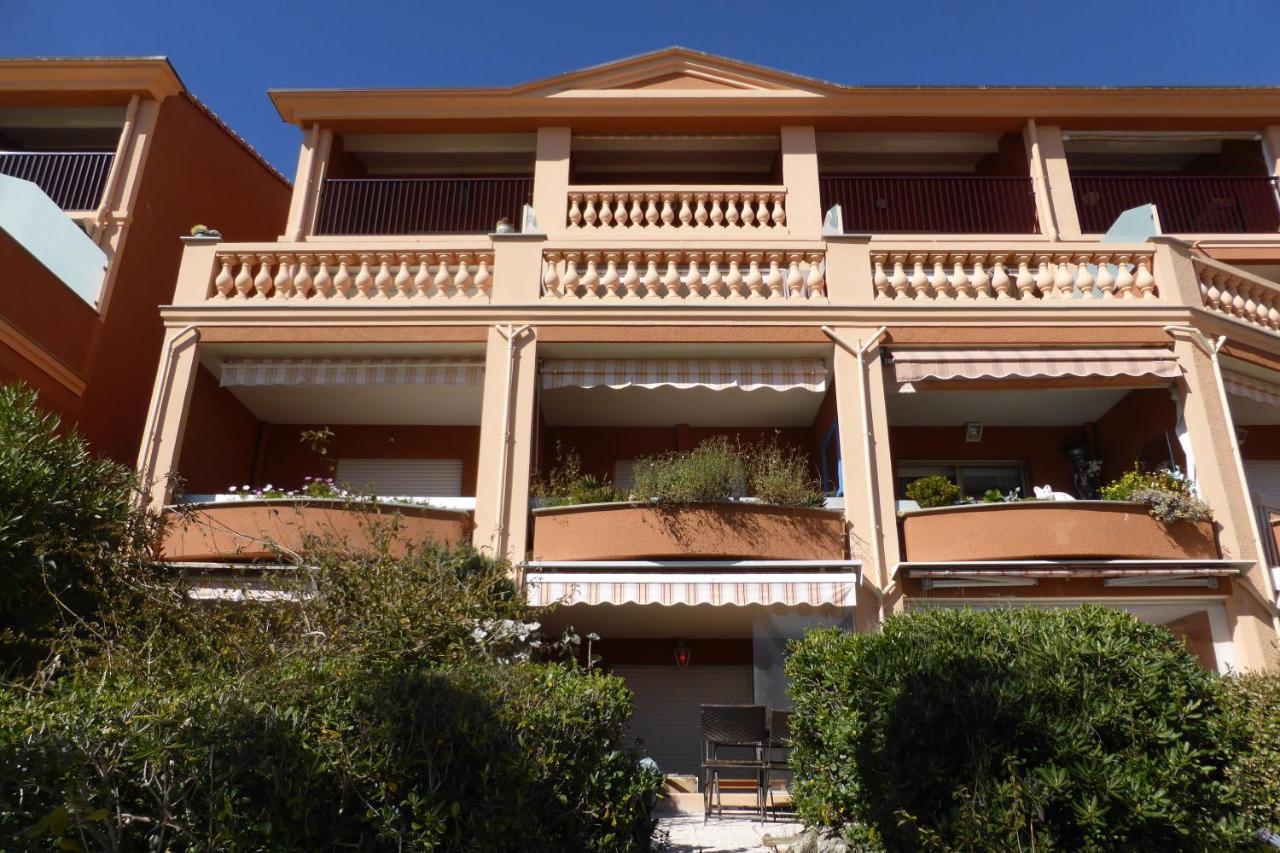 Plage De Miramar Théoule-sur-Mer Exterior photo